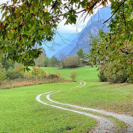 In Val Bregaglia Mille Possibilita Di Benessere Villa Castasegna Exterior photo